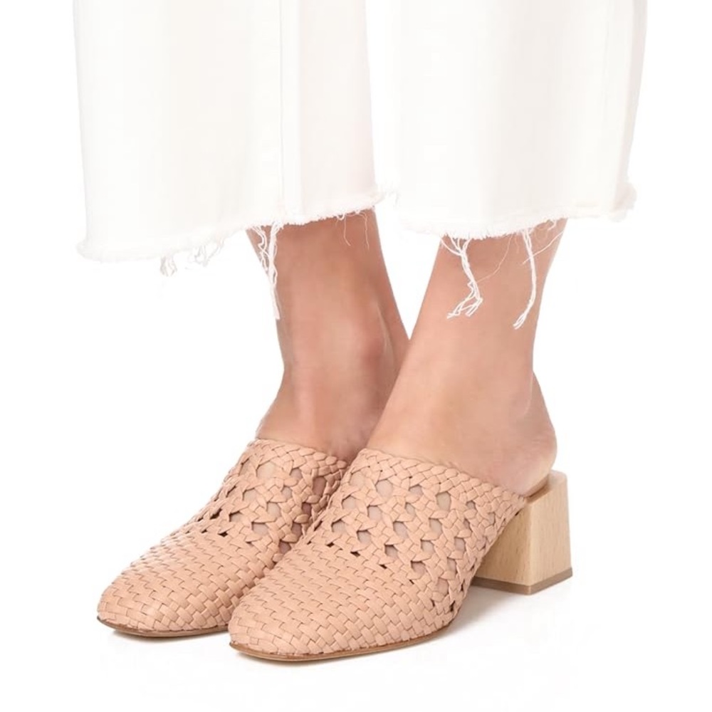 LOQ Block Heel Mules